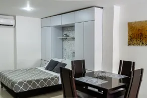 Spectacular Studio Apartment - Image 3