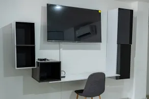 Spectacular Studio Apartment - Image 5