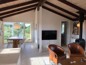 The beach house is 250 meters from the North Sea. - Image 3