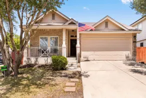 Lovely retreat steps from Sea World near BMT. - Image 2