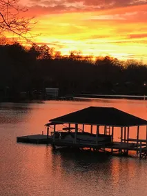 Welcome to our Lake Escape - Image 2