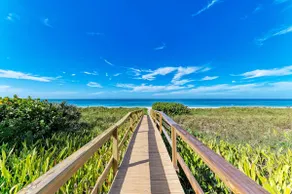 Private Beachfront Casey Key Cottage A - Image 3