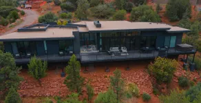 Ein luxuriöses, modernes Meisterwerk in Uptown Sedona - Image 2