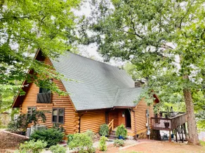 Lakefront Cabin - Lookout Lodge - on Lake Norman - Image 3