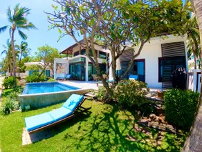 Natural Villas Samet View Beachfront Private Pool 4BR - Image 2
