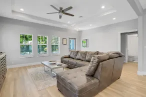 Stunning 4BR 3BA Cottage Heated Pool 5 Min to Beach - Image 5