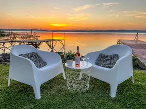 Zöldpart Villa |Waterfront, Private beach, jacuzzi - Image 5