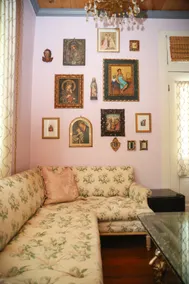 Lioness House Princess Suite - Image 4