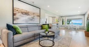 Seas the Bay Oceanview Suite - Image 3
