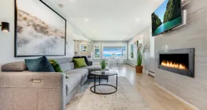 Seas the Bay Oceanview Suite - Image 2