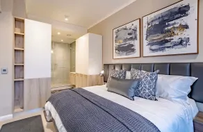 Flat. Pretoria Menlyn Maine Luxury appartment - Image 4