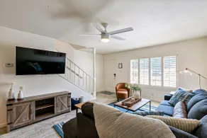 Walk to Old Town | Poolside | King Bed | Pristine - Image 5