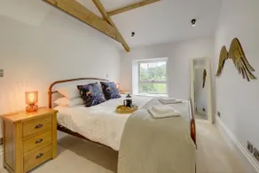 Loft 11 - Unique Apartment with Stunning Views - Image 5