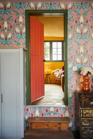 Stunning, stylish, converted 1700s pub - Image 5