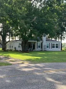 Cozy Cottage in the Pines - Image 4