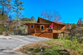 Memorial Day sale, No Pet Fee, Secluded, Hot Tub - Image 2