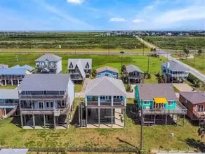 “Paradise Found”  Second row beach house with spectacular views of the ocean!!!! - Image 4