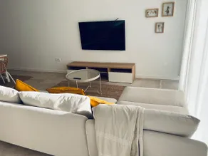 Apartment near the center - Image 5