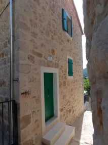 Heritage Apartment Fox (4*), Pitve Hvar - Image 4