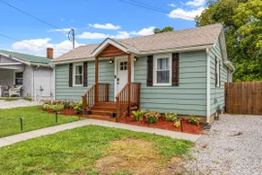 Stylish Bluegrass Cottage 7 min to Ark - Fire Pit! - Image 2