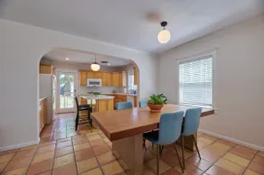Perfect 3 Bedrm Home On Big Shady Tempe Property - Image 5