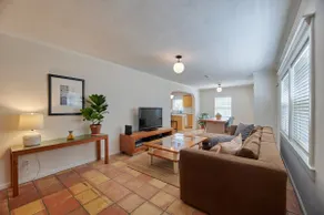 Perfect 3 Bedrm Home On Big Shady Tempe Property - Image 4