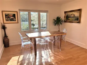 Rideau River / Kingsview Park / Tudor Style House - Image 5