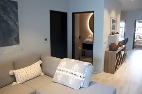 Modern Condo Near Sky Lagoon - Image 5