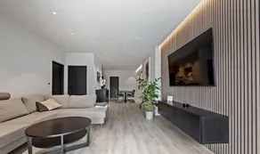 Modern Condo Near Sky Lagoon - Image 2