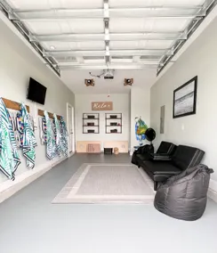 King Bed | Fire Pit & Game Room | 10 Min to Beach - Image 2