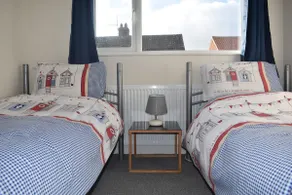 Spring & Summer Stay, Bridlington Old Town - Image 5
