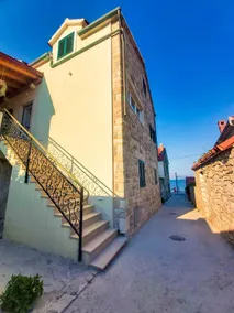 Luxury two-bedroom apartment by the sea U KaLu - Image 2