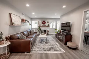 Close to Disneyland| 5BD/3BA|King Bed|Disney+Hulu+ - Image 2
