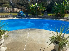 Southern comfort home with pool - Image 2