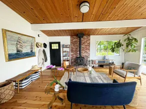 Moonrise | Charming Retreat w/ Privacy & Lake View - Image 3