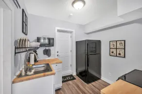 The Cathedral Getaway - Unit 2 - Image 4