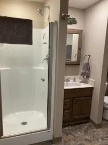Condo in the heart of Sterling 3C - Image 3