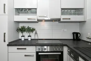 Harmony Seaside Apartment by Litto - Image 4