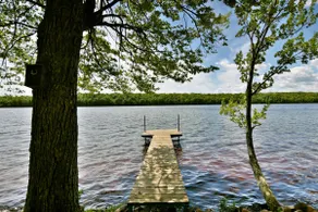 Come relax at our Luxe Lake Cottage! - Image 3