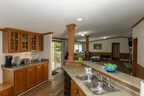 Quiet country living in a newly remodeled mobile home on 1.5 acres - 7 mi to MSU - Image 4