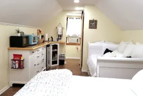 The Knotty Nook at Wheeler Creek (suite only) - Image 2