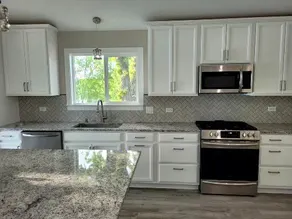 12 Oaks - Image 3