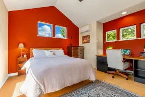 3214 Seattle · Cozy & Peaceful  2b2.5b South Seattle House  w/AC - Image 4