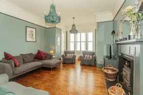 Southcliff House - Image 3