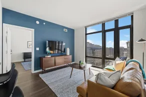 Premium 2 BR Apt | Marymount Ballston | Placemakr - Image 3