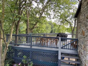 Unique River House on The Potomac - with Hot Tub - Image 4