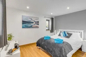 Isabel's wing! A stunning 2 bedroom Property - Image 2