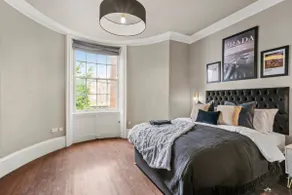 Georgian Apartment In Yorkshire - Parking - Image 3