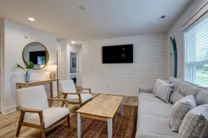 The Perfect Midtown Flat-Newly Renovated near UNCW - Image 4
