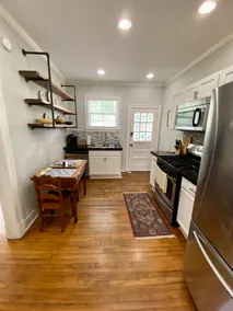 Lovely 1 BR unit across from Belhaven Town Center - Image 4